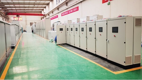 電氣控制柜的高效散熱解決方案