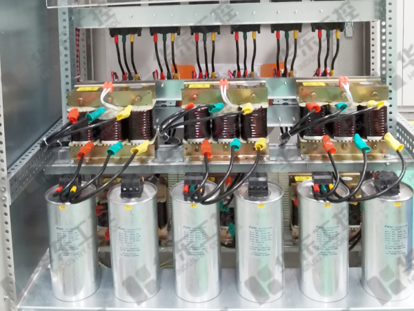 動力配電柜細節