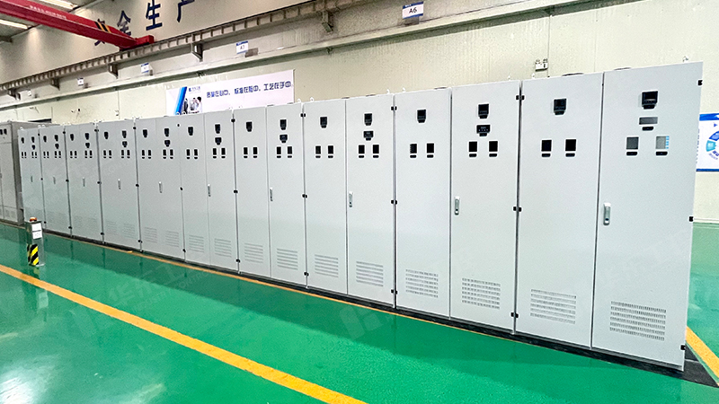 變頻控制柜：工業(yè)自動(dòng)化的核心驅(qū)動(dòng)力與五大核心優(yōu)勢(shì)解析